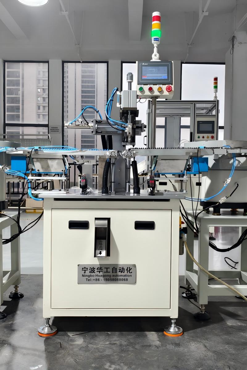 塑料接头2件组装机